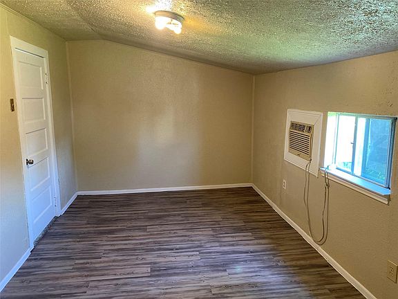 4th image of 1314 9th St