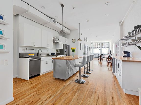 5th image of 130 Watts St APT 1N