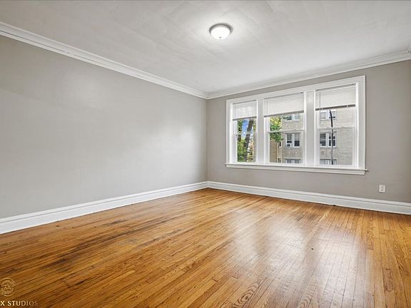 3rd image of 5041 W 18th St APT 10