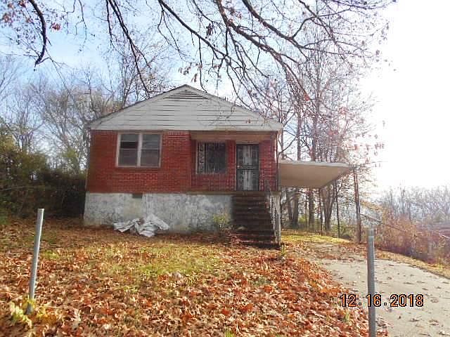 2nd image of 273 W Frank Ave