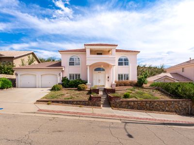 6272 Los Bancos Dr, El Paso, TX, 79912