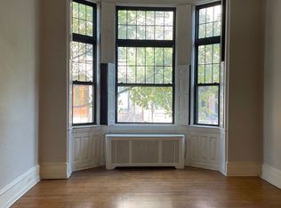 2030 Spruce St APT 3, Philadelphia, PA 19103