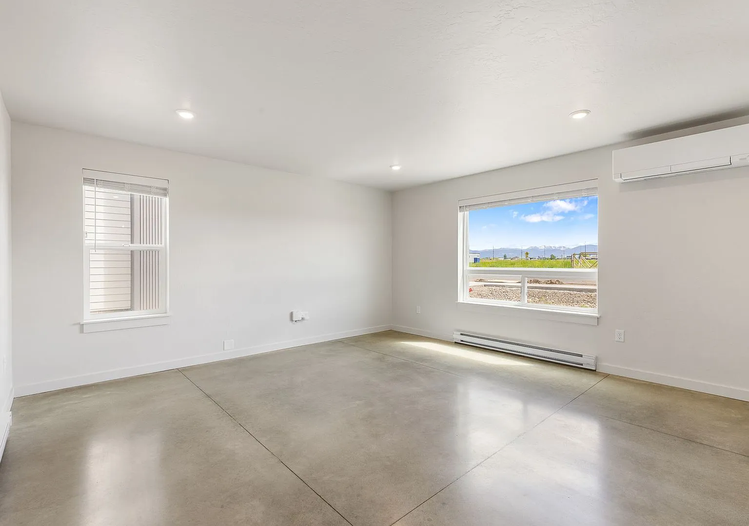 168 Brewers Bld — Photo 2
