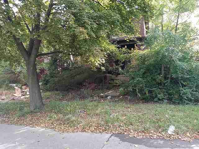 5553 Sheridan
