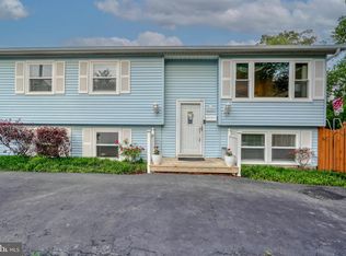 18 Johnson Rd, Pasadena, MD 21122