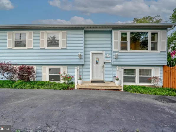 18 Johnson Rd, Pasadena, MD 21122