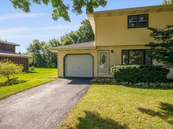 635 James St, Hinckley, IL 60520