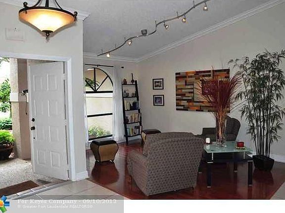 3rd image of 8897 NW 57th Ct