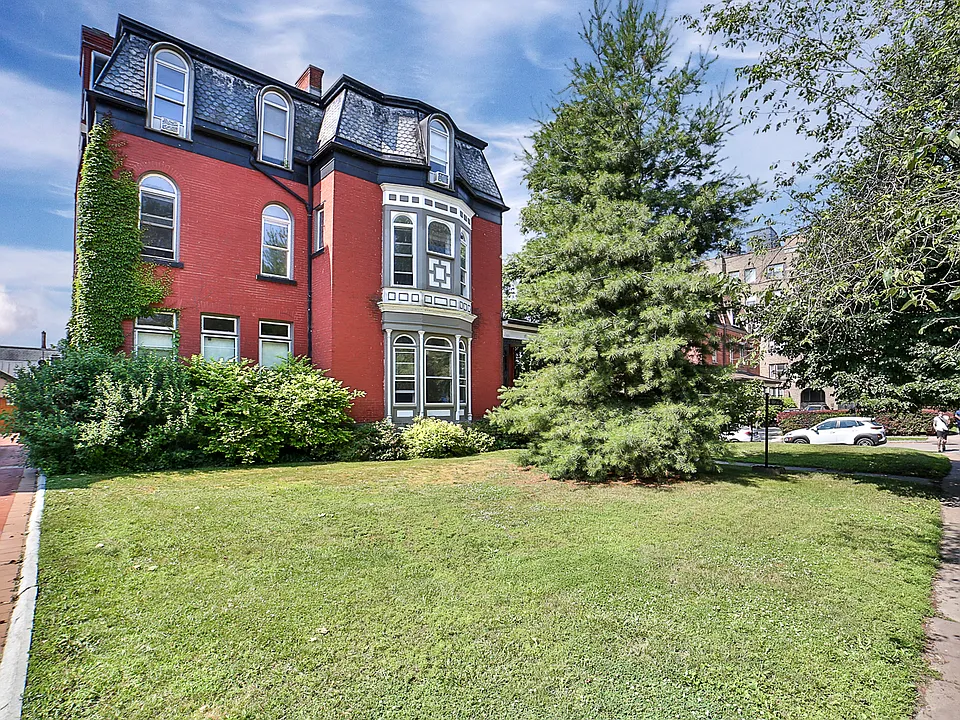 176 North St #6