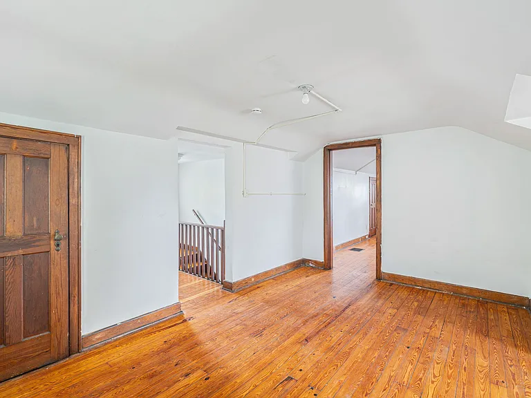 1609 Dunbar St — Photo 17