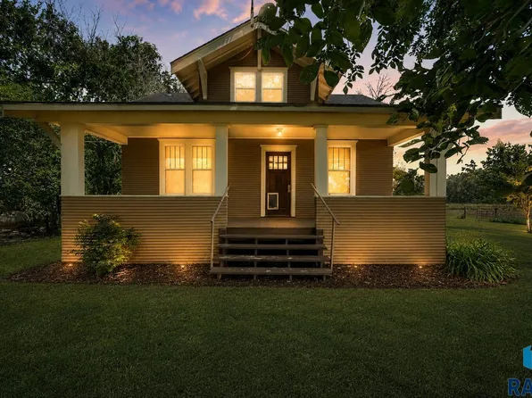 28286 Bartlett Ave, Canton, SD 57013