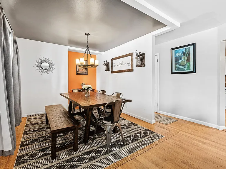 11542 Downing St — Photo 14
