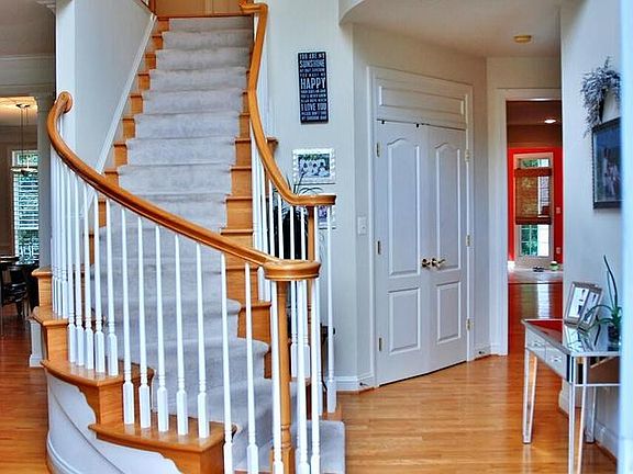 2 Story Foyer