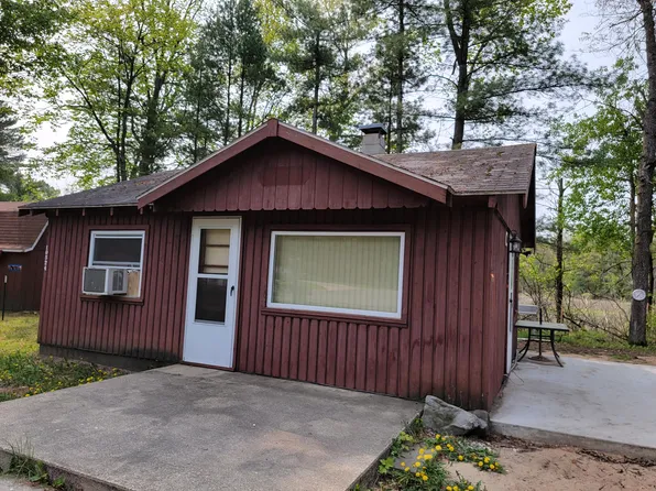 10524 Johnston Blvd, Saint Helen, MI 48656