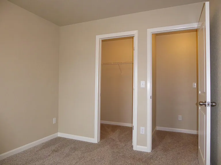 6592 Emerald Isle Hts — Photo 30