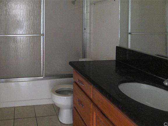 5th image of 12132 Laguna St #14