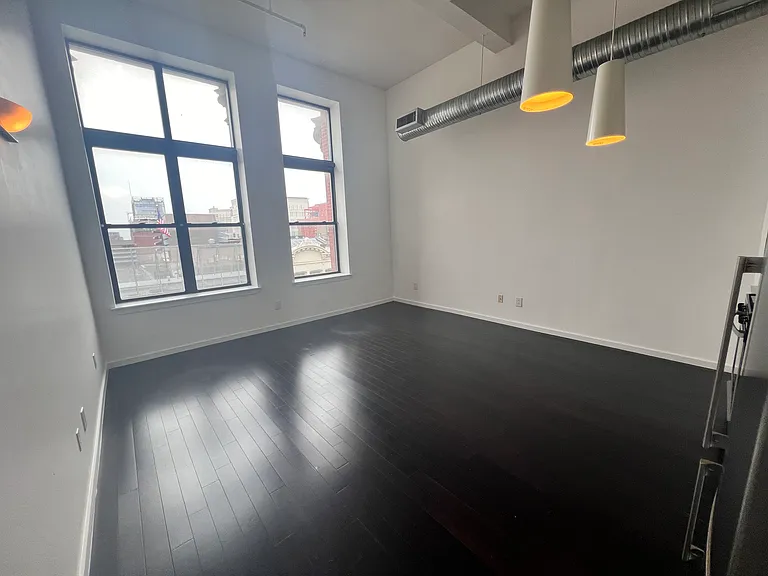 726-28 Market St #601 — Photo 2