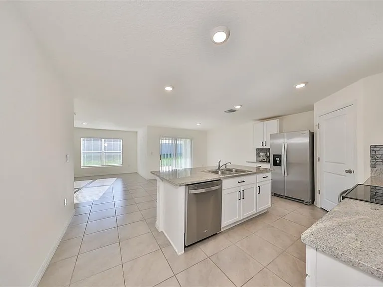16782 Carlton Pond St — Photo 3