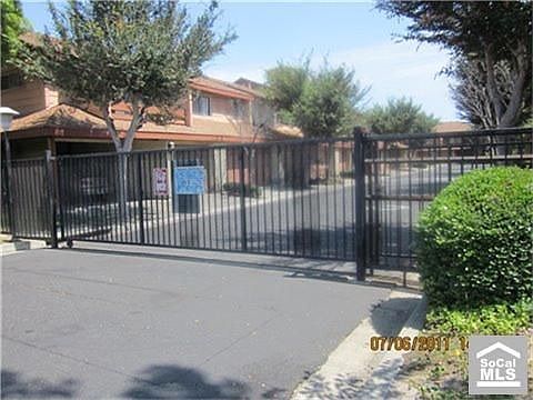 2nd image of 4620 W 5th St #2