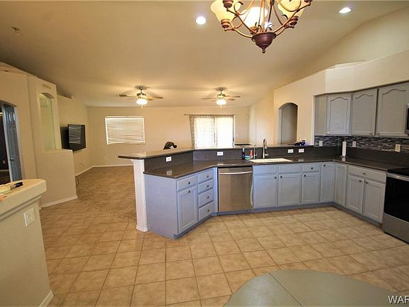 5th image of 2483 McCormick Blvd
