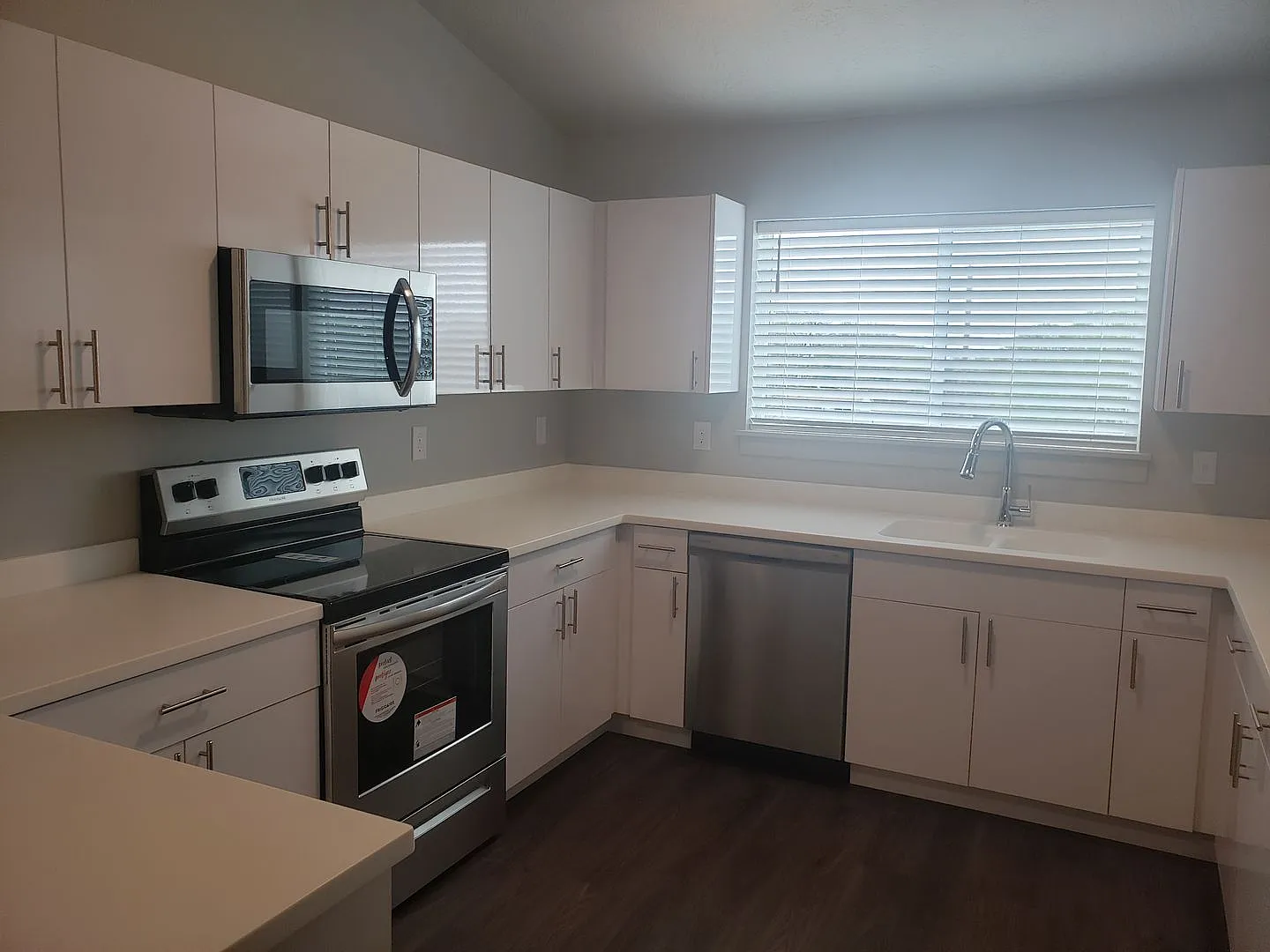 2 Bed 1 Bath in Springville!! — Photo 3