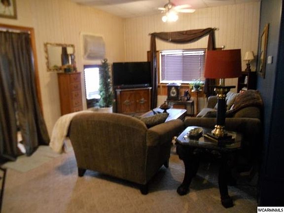 4th image of 408 Paska St