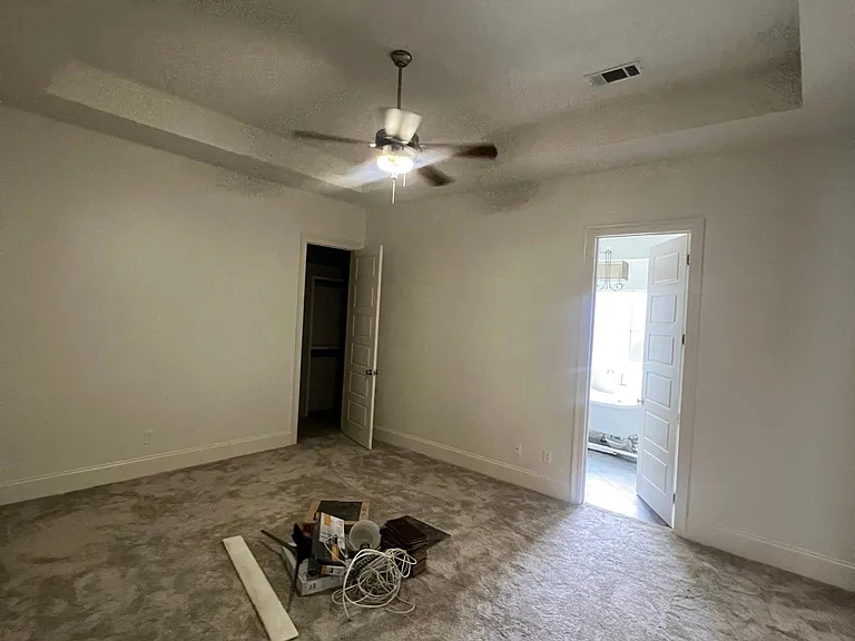 6040 Milne Blvd — Photo 36