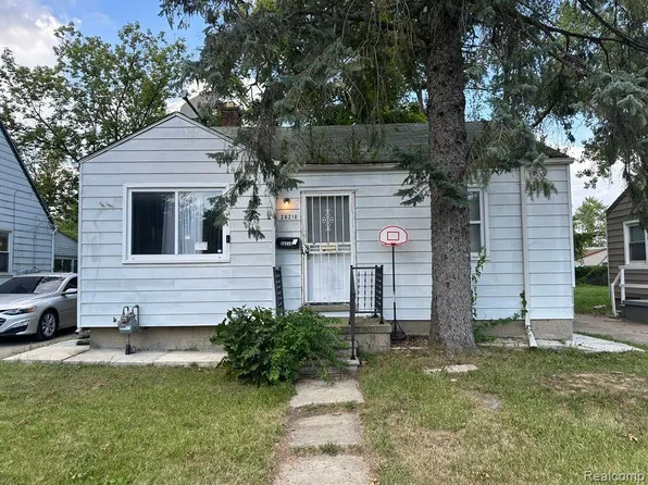 26210 Yale St, Inkster, MI 48141