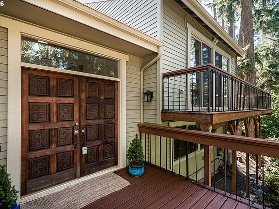 3rd image of 2842 Greentree Way
