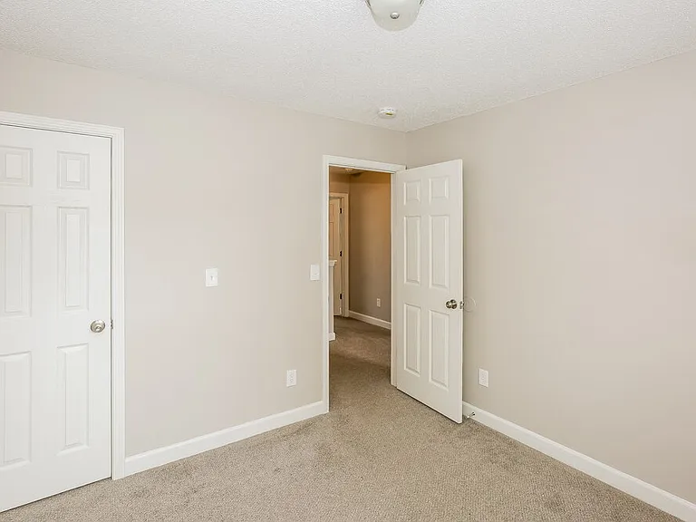 1405 Summer Coach Dr — Photo 15