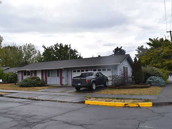 2nd image of 2110 Birchwood Ave