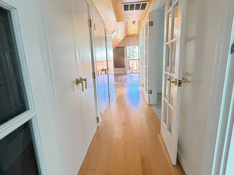 838 Shrader St #3 — Photo 2