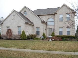 45478 Muirfield Dr, Canton, MI 48188