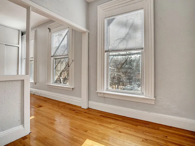 42 Trumbull St — Photo 25