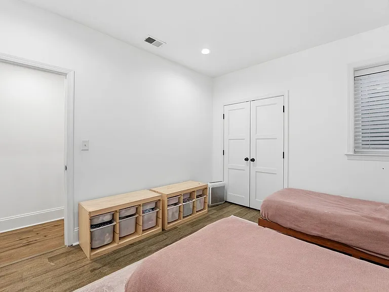 1841 Monroe St NW — Photo 17
