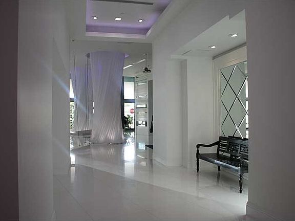5th image of 350 S Miami Av #2406
