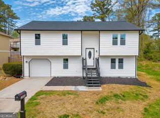1998 Downs Pl, Lithonia, GA 30058
