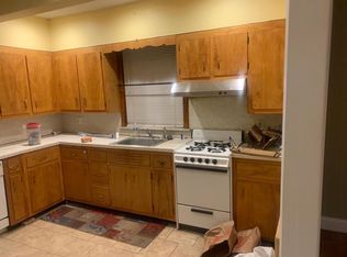 41 5th St APT 1, Valley Stream, NY 11581