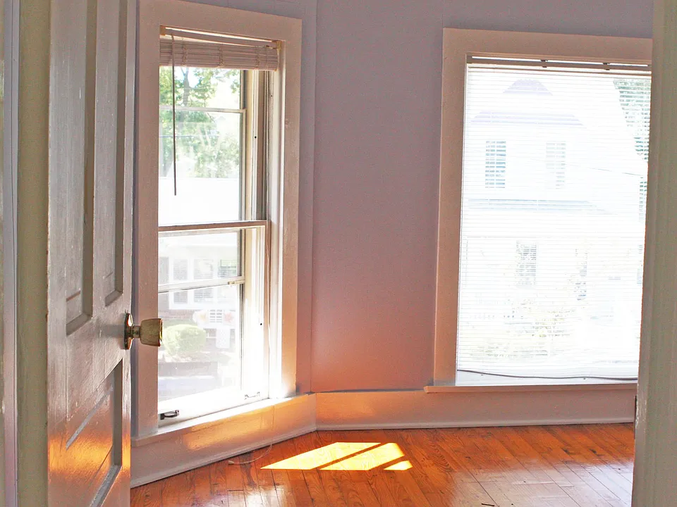 Front bedroom looks out on Lions Park Drive.