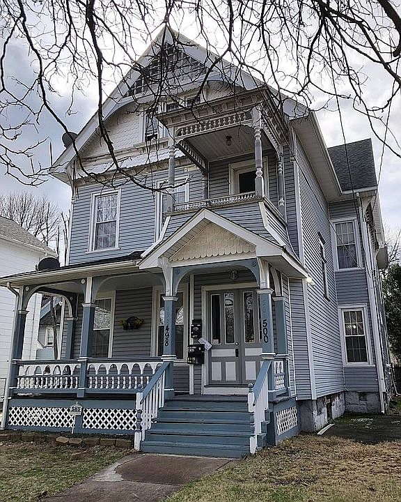 1st image of 498 Howard Ave