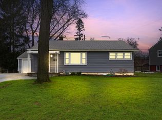 831 Loyola Dr, Ann Arbor, MI 48103