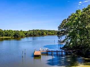 94 Sculling Oar Trl, Kilmarnock, VA 22482