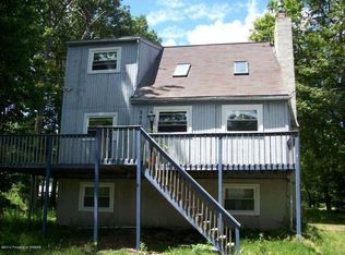 3309 Glouster Rd, Coolbaugh Twp, PA 18466