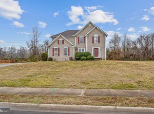297 E Darby Cir, Dover, DE 19904