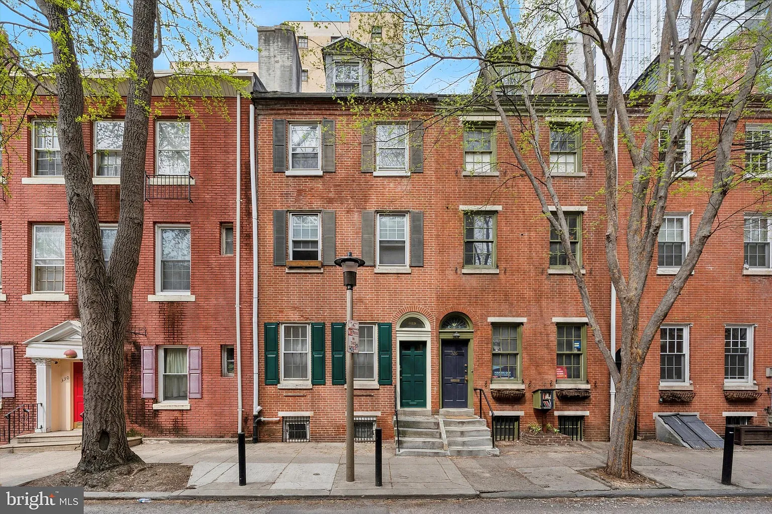 328 S Juniper St photo 1