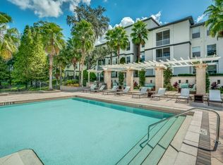 10246 Douglas Oaks Cir #216-104, Tampa, FL 33610