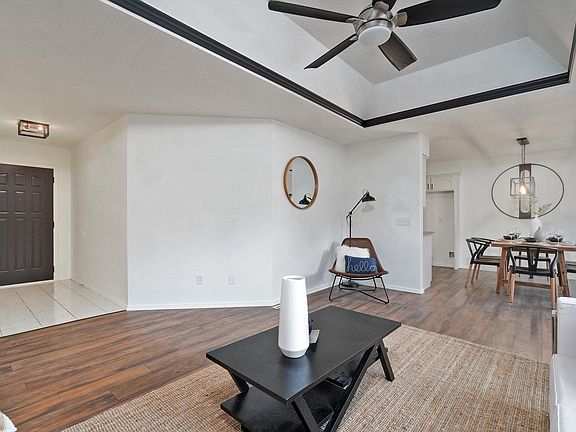 5th image of 3152 W Brower St