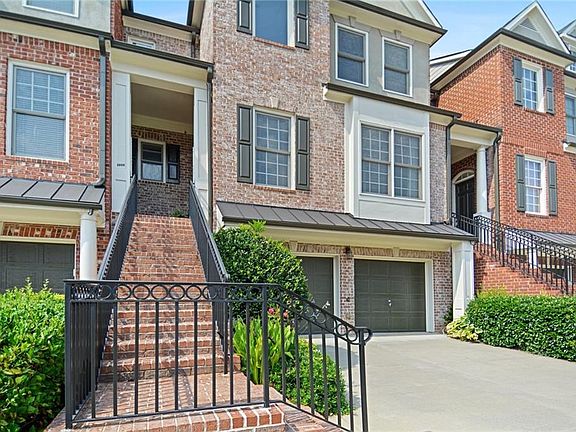 3rd image of 3008 Montclair Cir SE #62