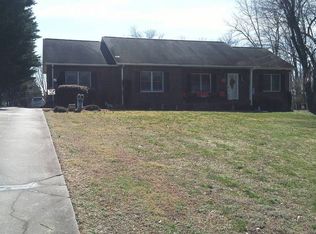 273 Jenwill Dr, Purlear, NC 28665