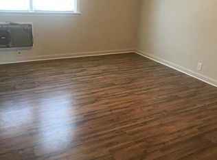 2137 Friendship St, Philadelphia, PA 19149